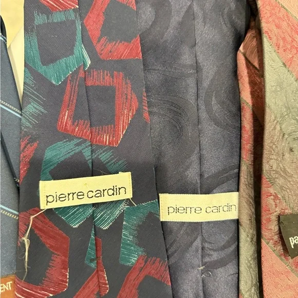 13 LUXURY DESIGNER TIES , MEN -silk neckties - Valentino, Paco Rabanne, Balmain - Picture 4 of 10